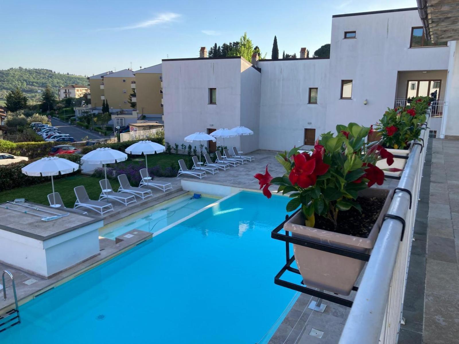 The Florence Hills Resort & Wellness Pelago Dış mekan fotoğraf